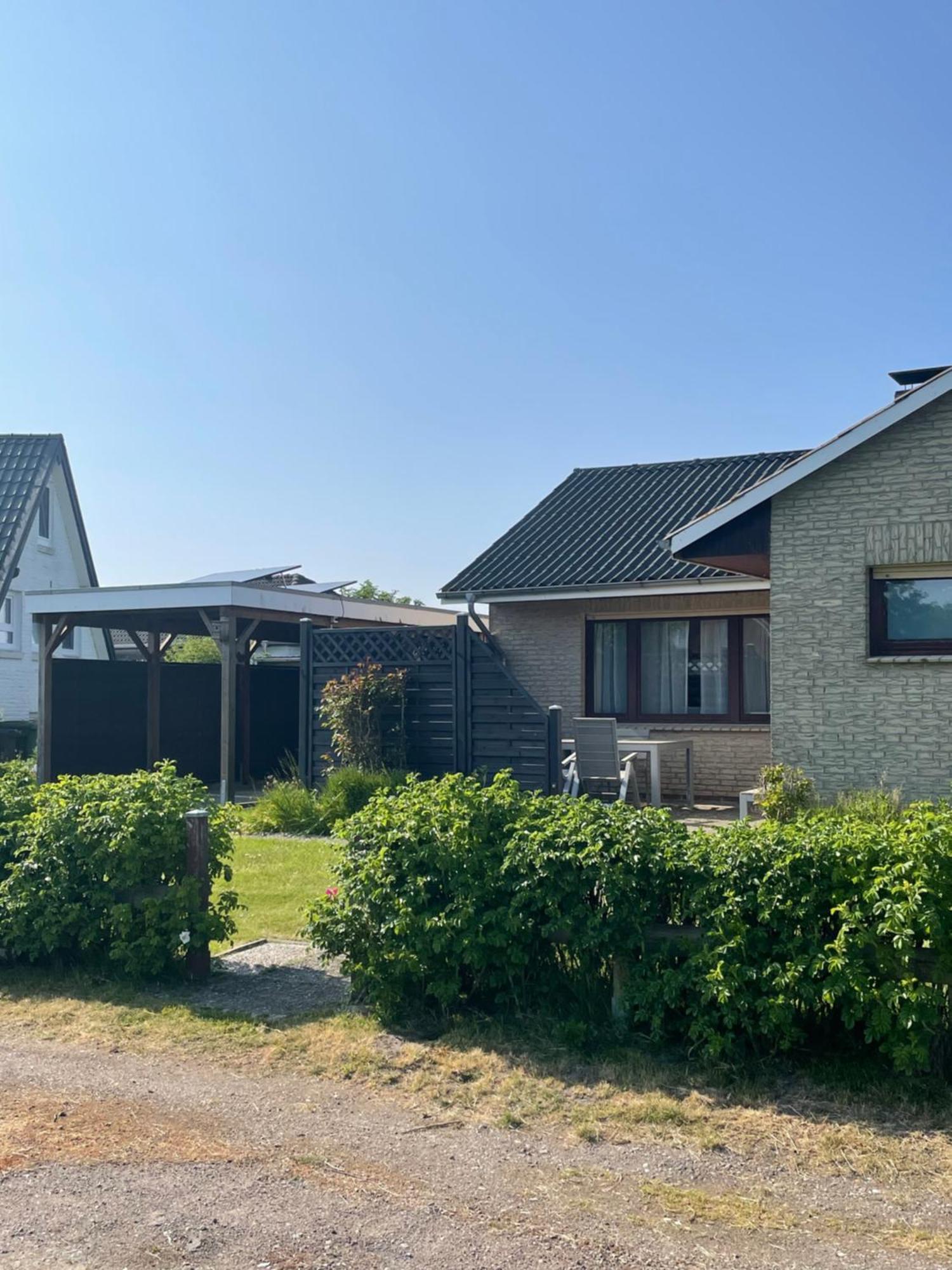 Gemuetliches Ferienhaus Hinterm Deich Nordstrand Exterior photo