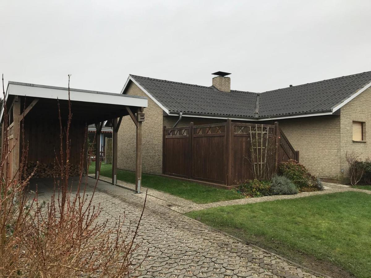 Gemuetliches Ferienhaus Hinterm Deich Nordstrand Exterior photo